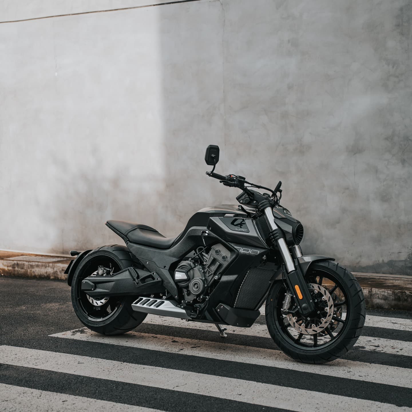 Wnętrze salonu Adrenaline Motors Center